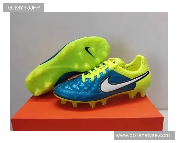 购买球星同款足球鞋的最佳途径及推荐平台大全